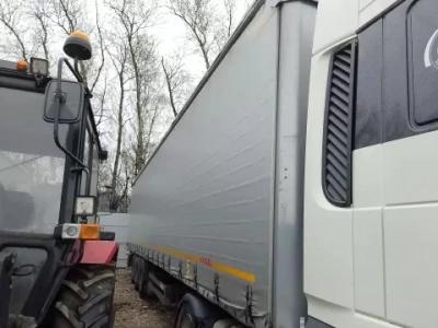 Kogel S24 Полуприцеп бортовой/шторный S24-1 (Шторный)
