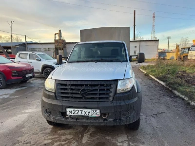 UAZ Profi 236324 (Борт/Тент, Бензиновый, 2,7 л, 150 л.с.)