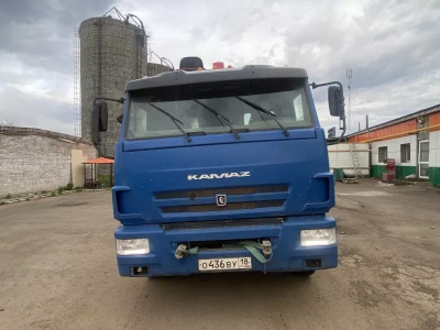 КамАЗ 65117 6x4 Бортовой с КМУ 659000 (Дизельный, 6,7 л, 292 л.с., МТ)