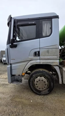 Shacman (Shaanxi) SX* 6x4 Автобетоносмеситель SX5258GJB6R384 (Дизельный, 9,7 л, 329 л.с., МТ)
