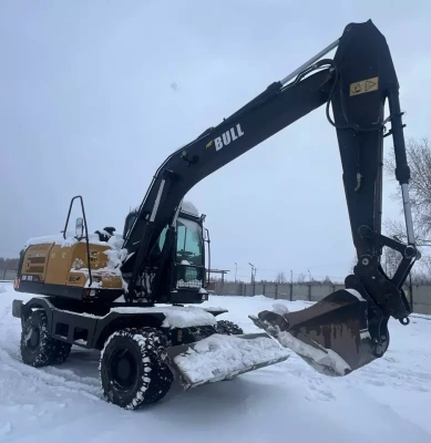 Bull EW* Экскаватор колесный EW180-PLUS (Дизельный, 5.9 л, 208 л.с. АТ)
