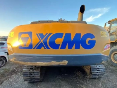 XCMG XE260 Экскаватор XE260D (Дизельный, 6,7 л, 204 л.с., АТ)