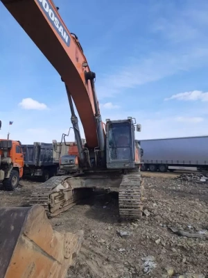 Doosan DX480* Экскаватор DX480LCA (Дизельный, 11,1 л, 323 л.с., АТ)