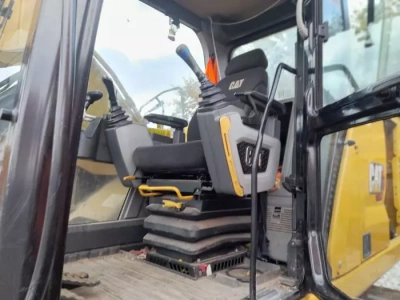 Caterpillar 330 Экскаватор 330 (Дизельный, 7,0 л, 265 л.с., АТ)