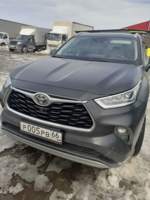 Toyota HIGHLANDER Premium 380T 2.0 АКП