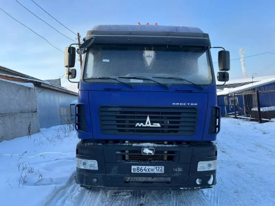 МАЗ 6430 6x4 Седельный тягач 643028-570-020 (Дизельный, 11,6 л, 423 л.с., МТ)