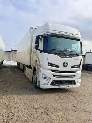 Shacman (Shaanxi) SX* 4x2 Седельный тягач SX4188YY381 (Дизельный, 12,5 л, 480 л.с., АТ)