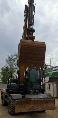 XCMG XE180* Экскаватор колесный XE180WD (Дизельный, 4,5 л, 141 л.с., АТ)