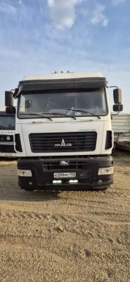 МАЗ 5440 4x2 Седельный тягач 544028-570-031 (Дизельный, 11,6 л, 423 л.с., МТ)