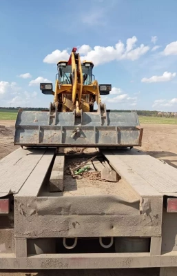 Bull SL300 Фронтальный погрузчик SL300 (Дизельный, 3,3 л, 95 л.с., АТ)
