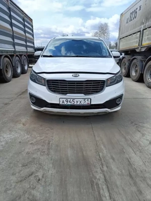 Kia Carnival Luxe 2.2 CRDI 8AT