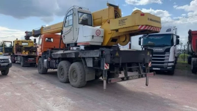 ИМЗ Автокран КС-45717К* на шасси КамАЗ 43118 6x6 Автокран КС-45717К-3Р (Дизельный, 11,8 л, 300 л.с., МТ)