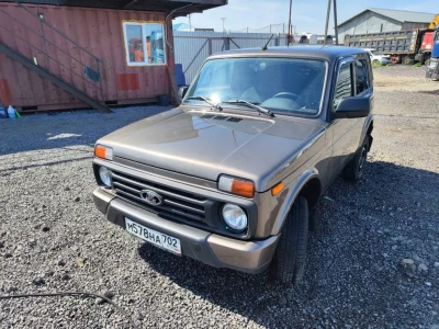 LADA 4X4 Niva Legend 3 дв. Urban 24 1.7 5МТ