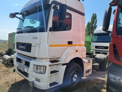 КамАЗ 5490 4x2 Седельный тягач 5490-032-87(S5) NEO (Дизельный, 12,0 л, 401 л.с., МТ)