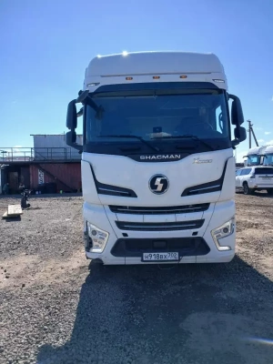 Shacman (Shaanxi) SX* 4x2 Седельный тягач SX4188YY381 (Дизельный, 12,5 л, 473 л.с., АТ)