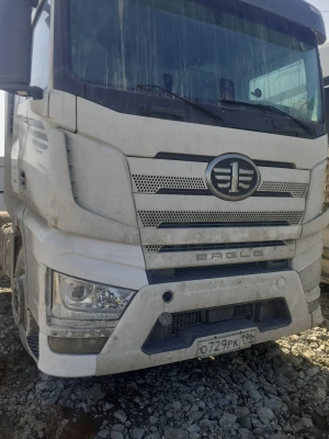 FAW J7 4x2 Седельный тягач CA4180P77K25E5 (Дизельный, 12,5 л, 553 л.с., АТ)