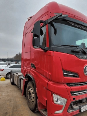Shacman (Shaanxi) SX* 4x2 Седельный тягач SX4188YY381 (Дизельный, 12,5 л, 480 л.с., АТ)