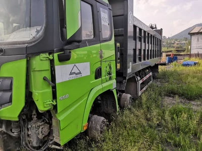 Shacman (Shaanxi) SX* 8x4 Самосвал SX331863366 (Дизельный, 12,5 л, 544 л.с., МТ)