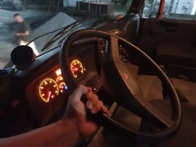 КамАЗ 65201 8x4 Самосвал 65201-6012-49 (Дизельный, 8,9 л, 390 л.с., МТ)