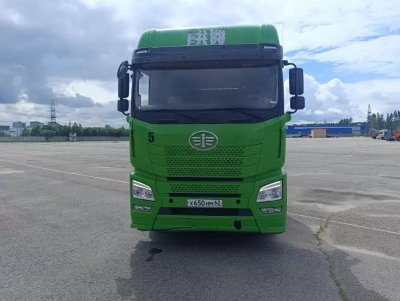 FAW JH6 6x4 Седельный тягач CA4250P25K15T1NE5A80 (Газовый, 12,5 л, 430 л.с., МТ)