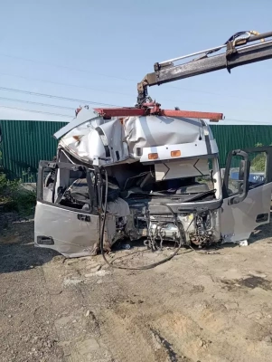 Foton AUMAN 4x2 Седельный тягач EST A 1846 AMT (Дизельный, 11,8 л, АТ, 470 л.с.)