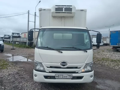 Центртранстехмаш АФ-4771* на шасси HINO 300 4x2 изотермический/рефрижератор с гидробортом (кат. C) АФ-477100-02 (Рефрижератор, Дизельный, 4,0 л, 165 л.с., МТ)