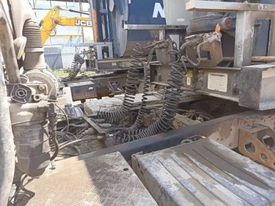 КамАЗ М1840 4x2 Седельный тягач 5490-S5 (Дизельный, 12,0 л, 401 л.с., МТ)
