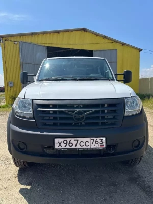 UAZ Profi 236324 (Борт/Тент, Бензиновый, 2,7 л, 150 л.с.)