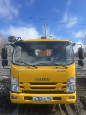 Isuzu ELF 5.5 (NMR) Автовышка ELF KV100 (Дизельный, 2,5 л, 131 л.с. МТ)
