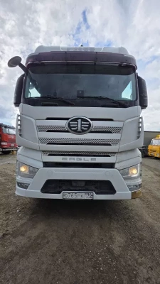 FAW J7 4x2 Седельный тягач CA4180P77K25E5 (Дизельный, 12,5 л, 553 л.с., АТ)