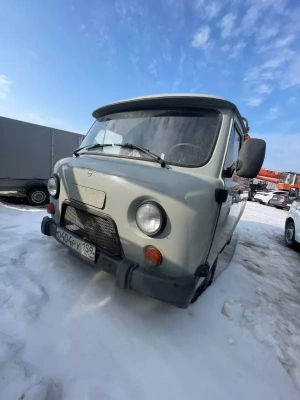 UAZ 3909* Грузопассажирский 390995-04 (без ABS, Бензиновый, 2,7 л, 112 л.с.)