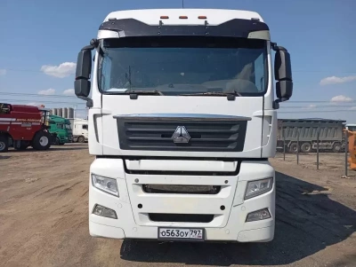 SITRAK C7H 4x2 Седельный тягач ZZ4186V361HE (Дизельный, 12,4 л, 480 л.с., АТ)