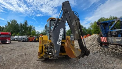 XCMG XC8* Экскаватор-погрузчик XC8-S3570 (Дизельный, 3,6 л, 100 л.с., АТ)