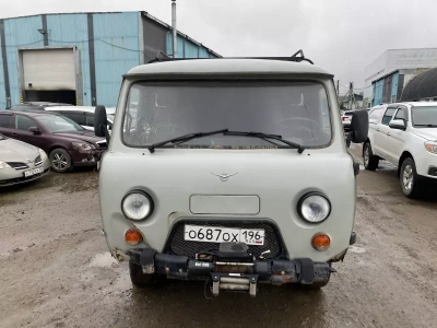 UAZ 3909* Грузопассажирский 390995-04 (Фургон, 6+1 мест, без ABS, Бензиновый, 2,7 л, 112 л.с.)
