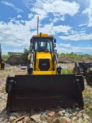 ACE TLB100 Экскаватор-погрузчик TLB100 (Дизельный, 4,4 л, 100 л.с., МТ)