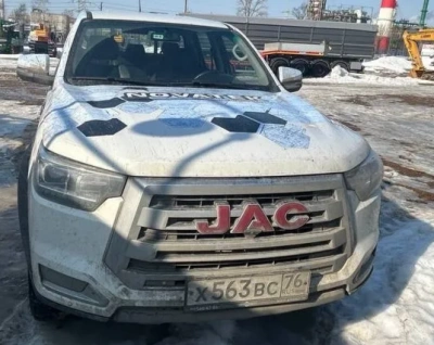 JAC T8 Pro 2.4 T MT 4WD Full Extra