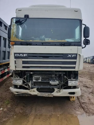 DAF XF 4x2 Седельный тягач FT XF 105 460 (Дизельный, 12,9 л, 462 л.с., МТ)