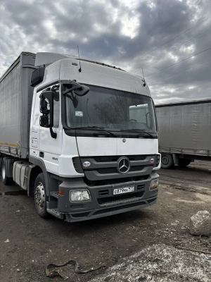 Mercedes-Benz ACTROS 4x2 Седельный тягач 1841 LS (Дизельный, 12 л, 408 л.с., АТ)