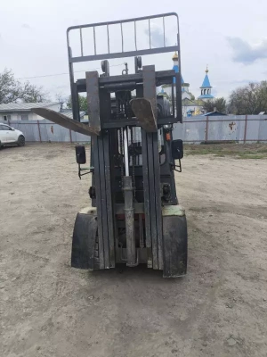Lonking FD30 Вилочный погрузчик_не актуально FD30T (Дизельный, 2,7 л, 50 л.с., АТ)