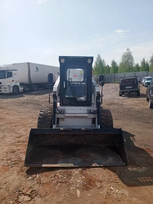 YAWEH GALS JC* Мини погрузчик GALS JC60 (Дизельный, 3.2 л, 50 л.с.)