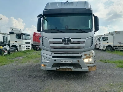 FAW J7 4x2 Седельный тягач CA4180P77K25E5 (Дизельный, 12,5 л, 553 л.с., АТ)