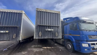 Тонар 9888* Полуприцеп шторный 98881