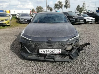 Changan UNI-V DLX 1.5T 7DCT
