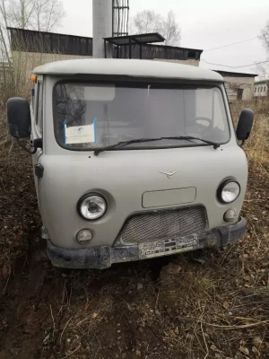 UAZ 3909* Грузопассажирский 390995-04 (без ABS, Бензиновый, 2,7 л, 112 л.с.)