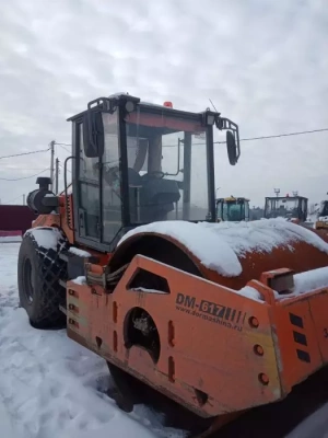 Завод дорожных машин DM-617 Каток_не актуально DM-617 (Дизельный, 11,2 л, 179 л.с., АТ)