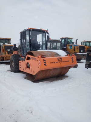 Завод дорожных машин DM* Каток DM-617 (Дизельный, 11,2 л, 179 л.с., АТ)