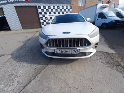 JAC J7 Luxury