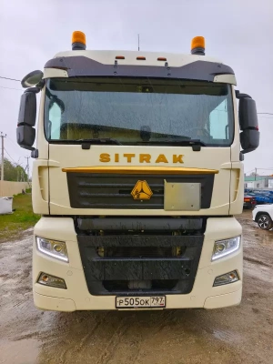 SITRAK C7H 4x2 Седельный тягач ZZ4186V391HE (Дизельный, 12,4 л, 480 л.с., AT)