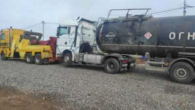 BONUM 914221 Полуприцеп цистерна 914221-02