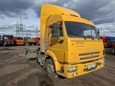 КамАЗ 4308 4x2 Седельный тягач 4308-G (Дизельный, 6,7 л, 242 л.с., МТ)